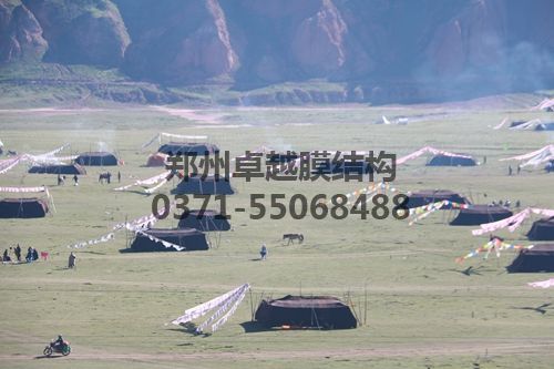 膜結(jié)構(gòu)工程在建筑設(shè)計中的創(chuàng)新應用